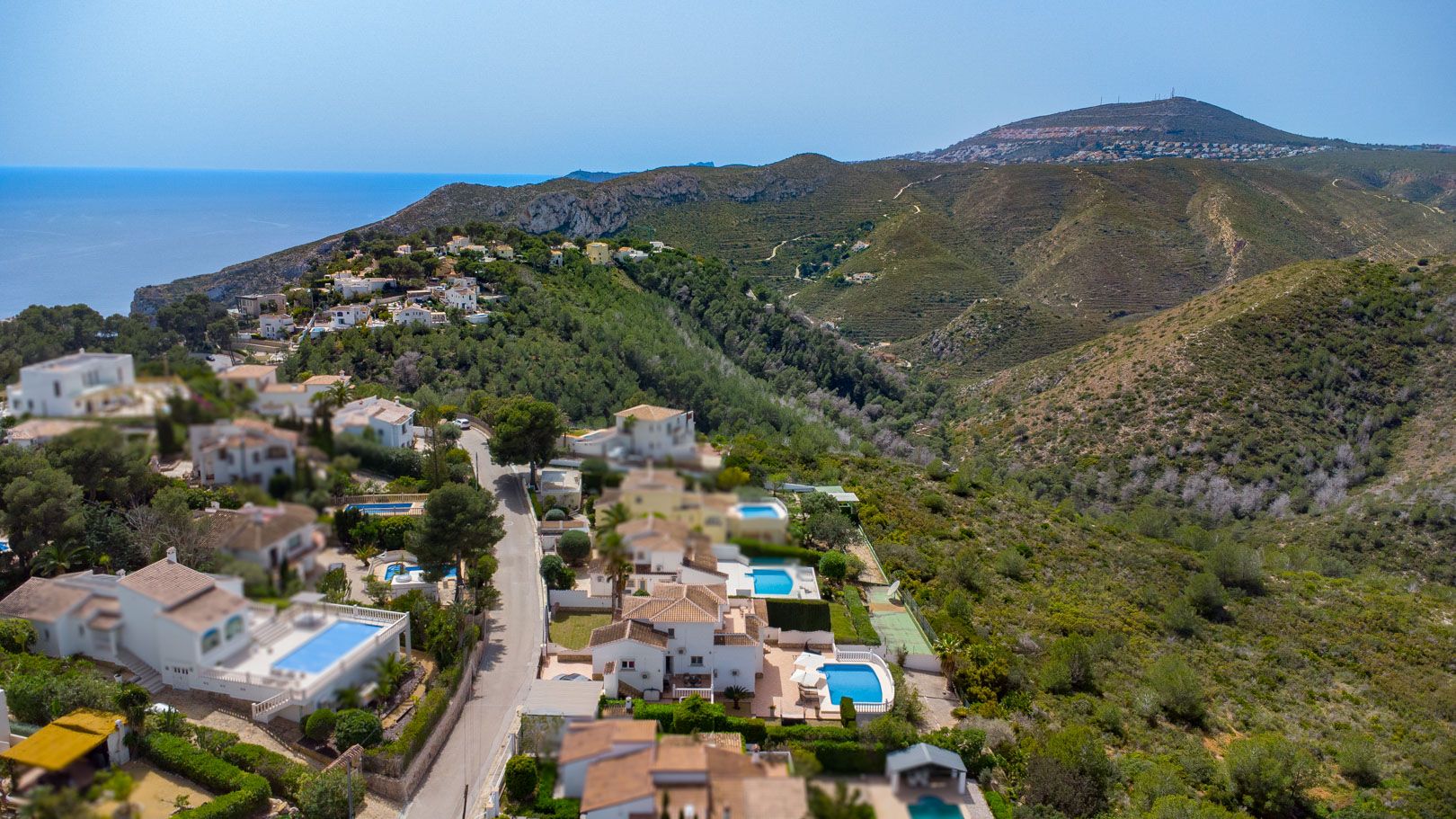 Villa orientée plein sud avec vue sur le coucher de soleil près de Granadella
