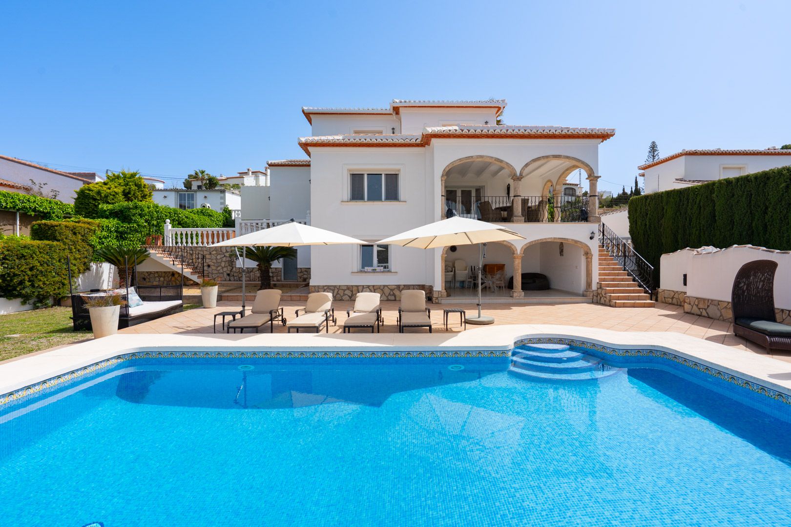 Villa orientée plein sud avec vue sur le coucher de soleil près de Granadella