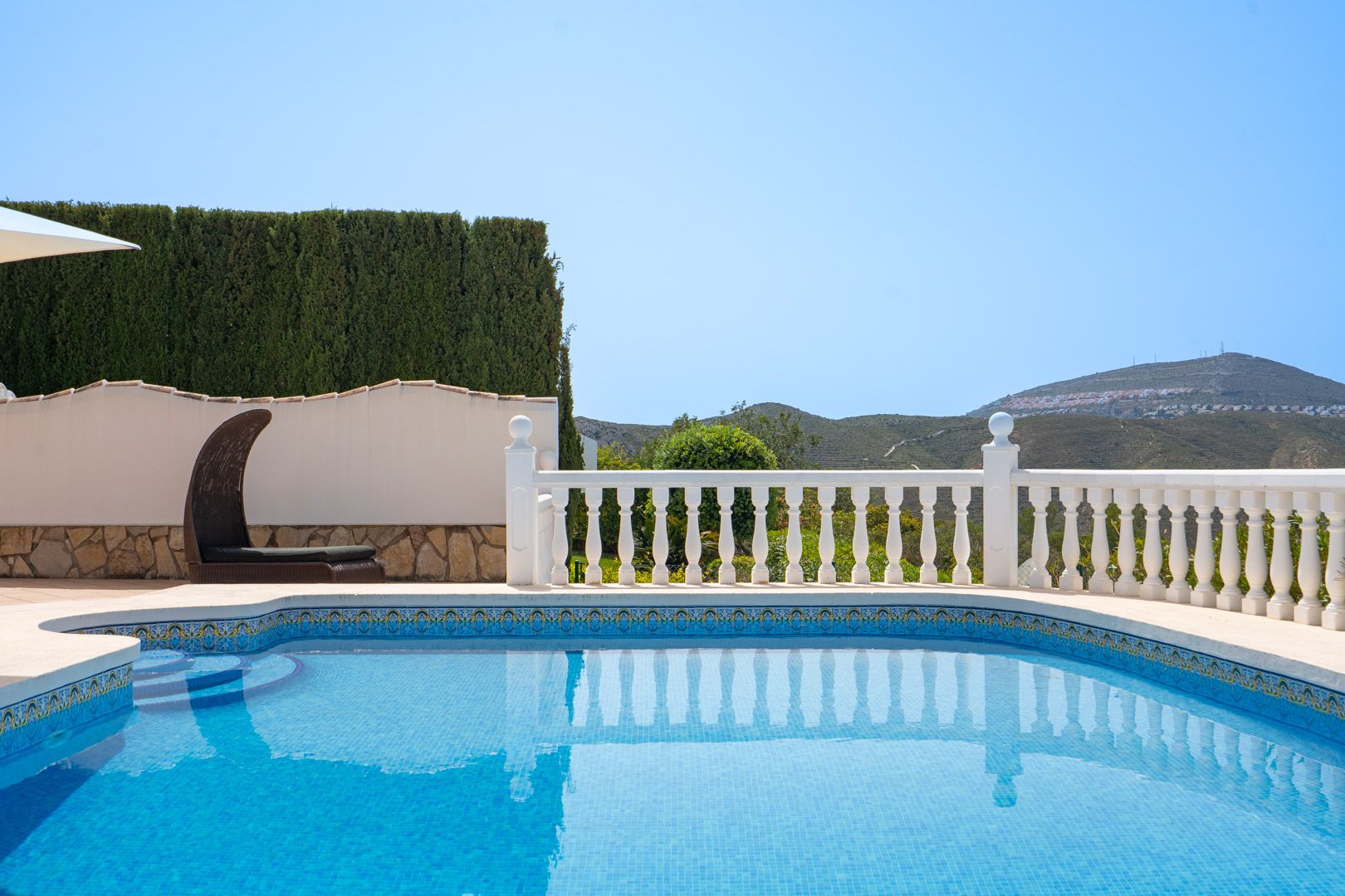 Villa orientée plein sud avec vue sur le coucher de soleil près de Granadella