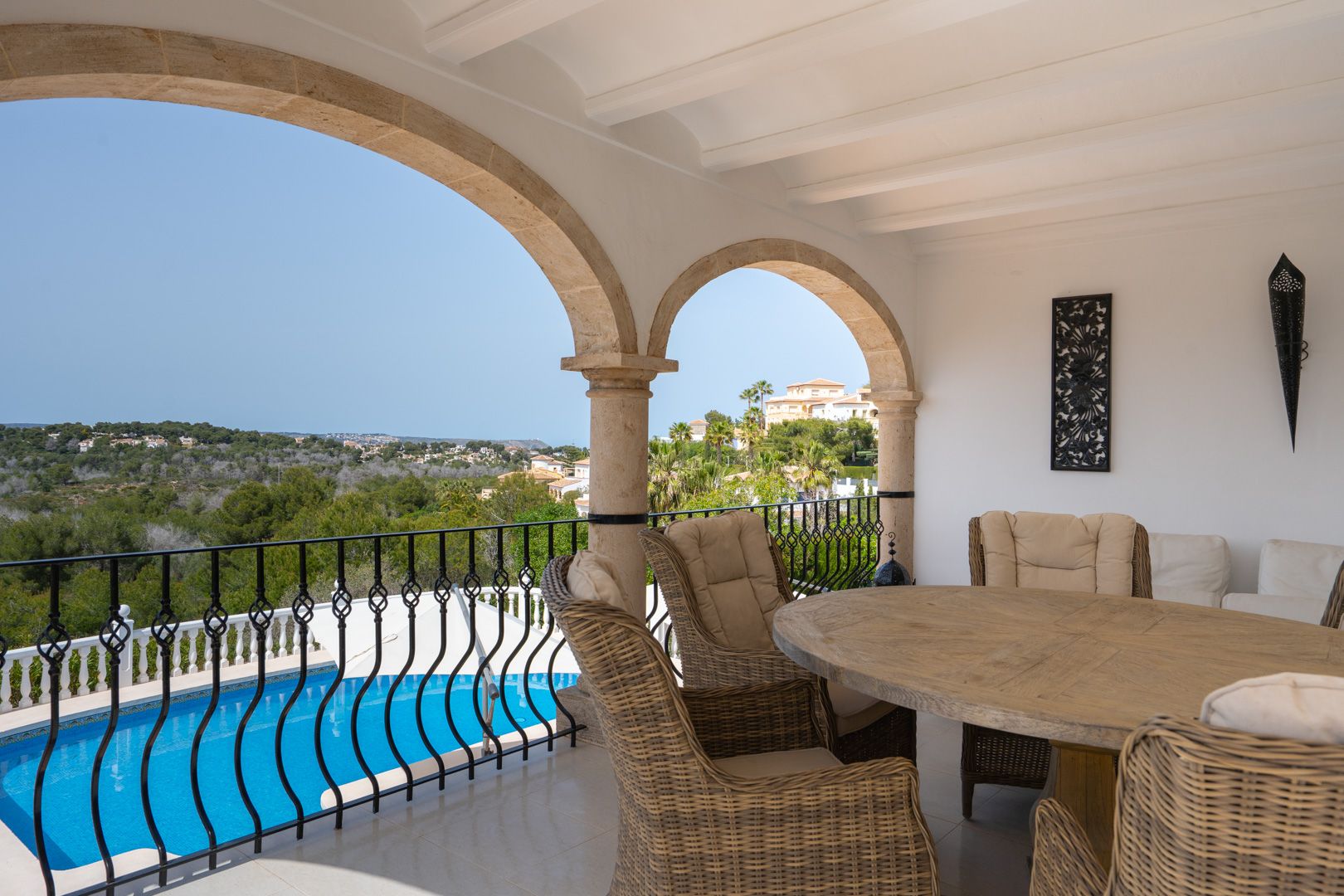 Villa orientée plein sud avec vue sur le coucher de soleil près de Granadella