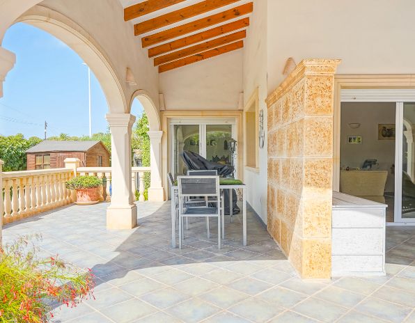 Villa traditionnelle de plain-pied à Costa Nova, Jávea – Terrain plat, piscine et vie en plein air