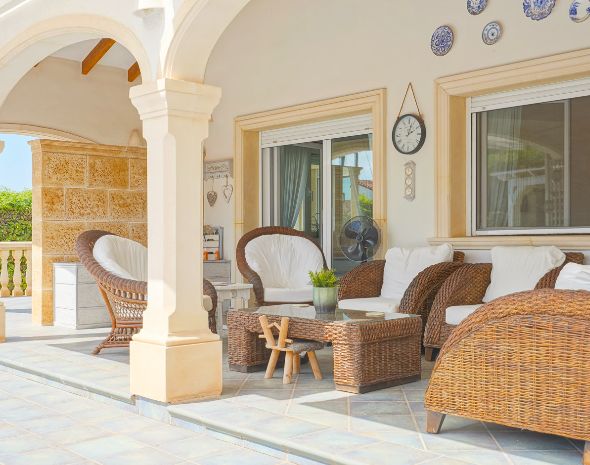 Villa traditionnelle de plain-pied à Costa Nova, Jávea – Terrain plat, piscine et vie en plein air