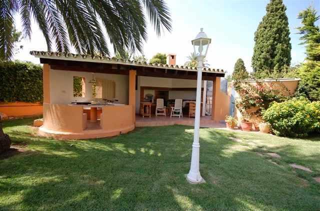 Villa en venta en Javea