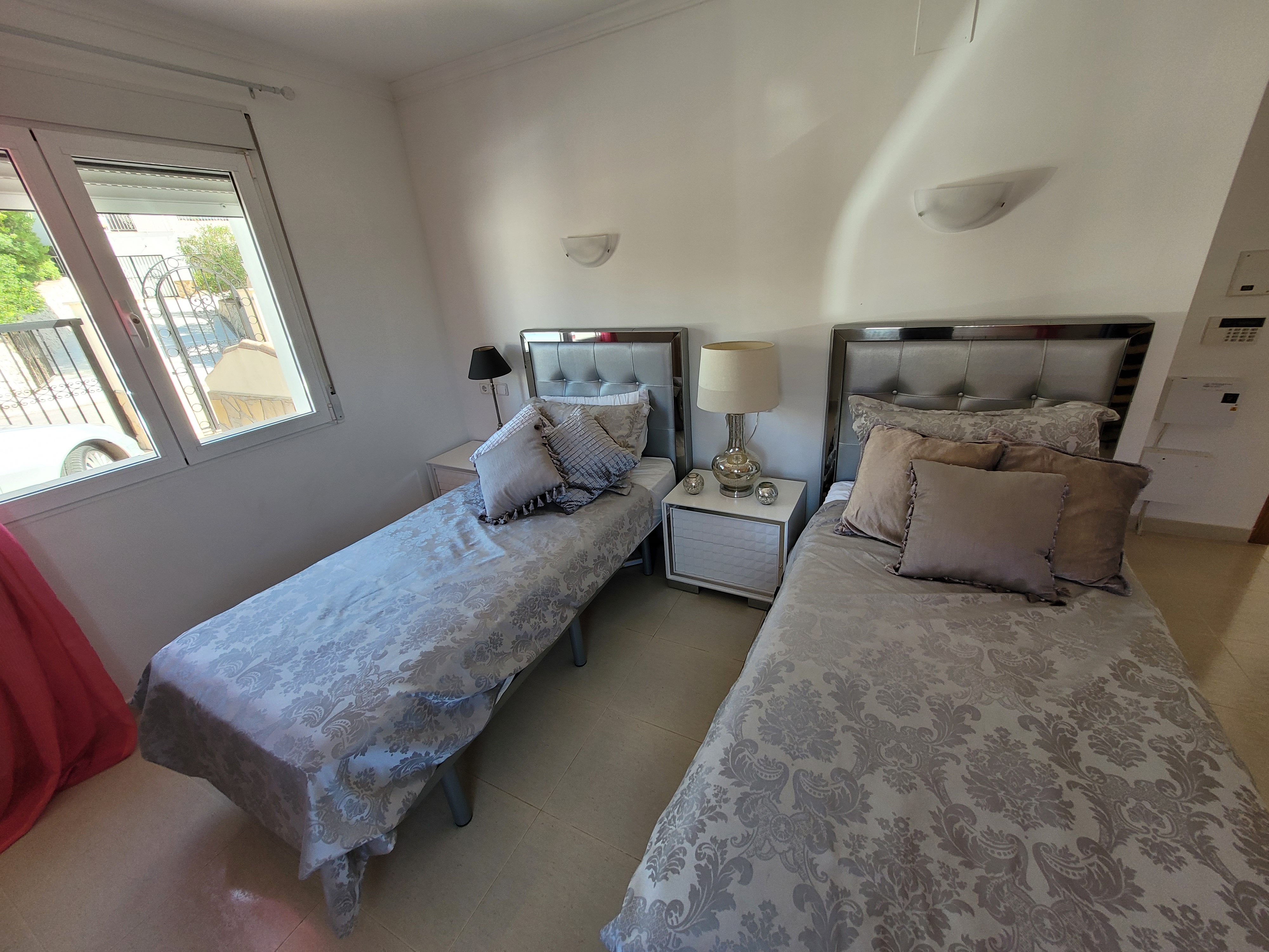 Villa de 5 lits à vendre sur le parc naturel de Granadella avec une vue imprenable à vendre